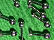 Labret/Tragus z kulką i rubinem