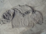 piękny szary sweterek z bufiastymi rękawami i futerkiem S/M