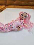 Rainbow High Slumber Party Brianna Dulce. 