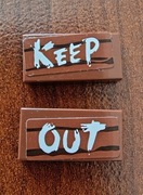 Lego Western napis KEEP OUT 2x płytka 2x1