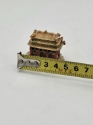 zabytkowa figurka chińska szkliwiona kolekcjonerska shiwan