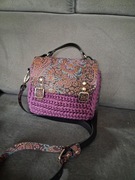 Torebka kuferek fioletowy