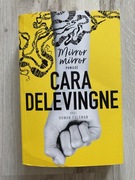 Książka Cara Delevingne, Mirror mirror