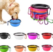 Składana silikonowa miska na karmę dla psa z karabińczykiem, przenośna