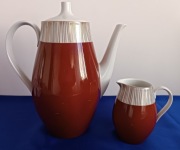 PIĘKNA PORCELANA FINE CHINA LICHTE DZBANEK+MLECZNIK