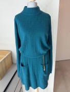 Nowa sweterkowa sukienka / kardigan 