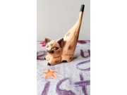 Drewniany kot beżowo-czarny ozdoba, podpora na regale