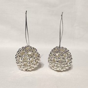 I146 Bombki z koralików ozdoby świąteczne Handmade Rękodzieło 2 szt.