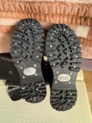 Buty firmy Demonia