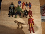 Zestaw figurek superbohaterów