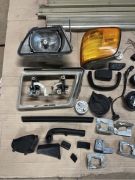 Mercedes W126 Sec listwy kierunki inne