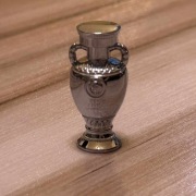 Miniaturowy Puchar UEFA Euro - Kolekcjonerski
