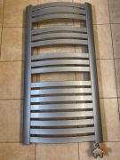 grzejnik do łazienki srebrny  590 x 1600 z zaworem