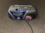 Uszkodzony magnetofon FIRST FA-1628