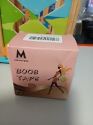 Taśma samoprzylepna do modelowania biustu z 4 nakładkami