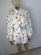 Letni komplet z koszulą i szortami w muszelki