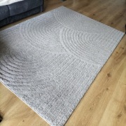 Dywan szary salonowy