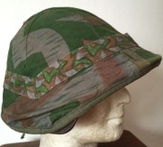 Hełm szwajcarski M18/40 z pokrowcem maskującym