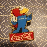 Pin przypinka kolekcjonerska Coca - cola mundial Francja 1998
