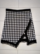 Czarno biała elegancka rozm. S