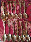 Komplet łyżeczek pozłacane wzór orientalny 