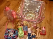 Barbie Malibu. Mattel. 5 lalek, konik, torebka.