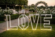 Litery LOVE 90 cm | Podświetlany LED napis | Dekoracja ślubna / eventowa