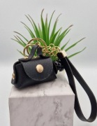 Brelok w kształcie mini torebki czarny