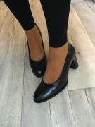 (42) Czarne Mega wygodne czółenka wieczorowe, NOWE 