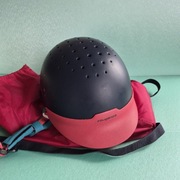 Kask do jazdy konnej marki Fouganza S 52-55 z regulacją 