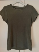 Ciemnozielony t-shirt