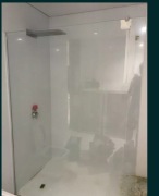 Kabina prysznicowa typu walk in 150 x 200