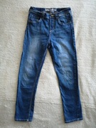 Niebieskie przecierane spodnie jeansowe jeansy w serce H&M 140