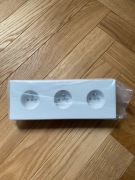 Varilight Monolit gniazdo potrójne z/u biały mat