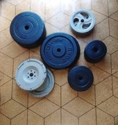 95 kg, różne talerze, żeliwne i bitumiczne + GRATIS sztanga chromowana