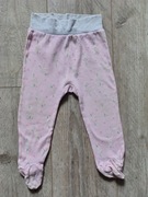 Spodnie ze stópkami, półśpiochy różowe 80