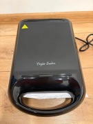 4- częściowa gofrownica 3w1