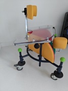 Fotelik rehabilitacyjny ormesa brilo