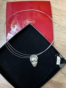 Naszyjnik z zawieszką Manekin Wisior