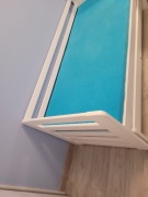 Łóżko drewniane, podwójne z szufladami i materacem