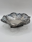 Posrebrzana ażurowa miseczka, średnica 18 cm
