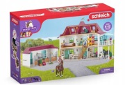 Schleich Posiadłość ze stajnią Horse Club 42551