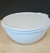 Tupperware Maximilian Miska 2,75 l z pokrywą do ciasta drożdżowego