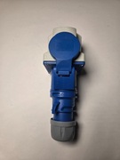 Gniazdo z wtyczką 230 V 16 A