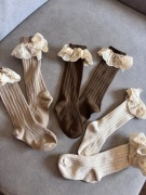 Piękny zestaw nowych kolanówek 2/5l