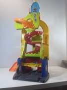 Zjeżdżalnia dla autek