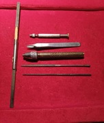 Stare narzędzia zegarmistrzowskie 