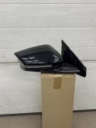 LUSTERKO PRAWE KIA EV6 7 PIN + KAMERA STAN BDB