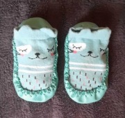 Kapcie slip on antypoślizgowe gumowe zielone 14 cm