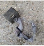 AUDI A3 8P 3D pas bezpieczeństwa tył prawe lewe